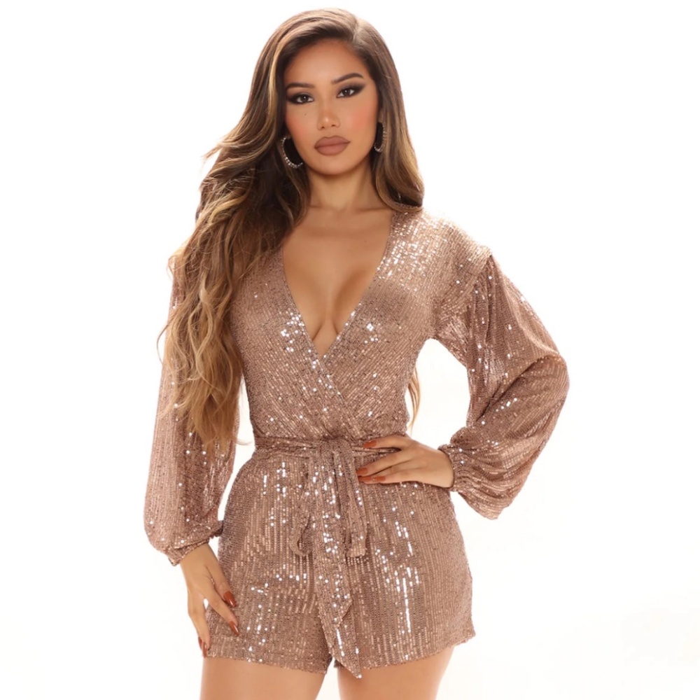 NWT Fashion Nova Diva Shine Pink Sequin Romper, Size X-Large